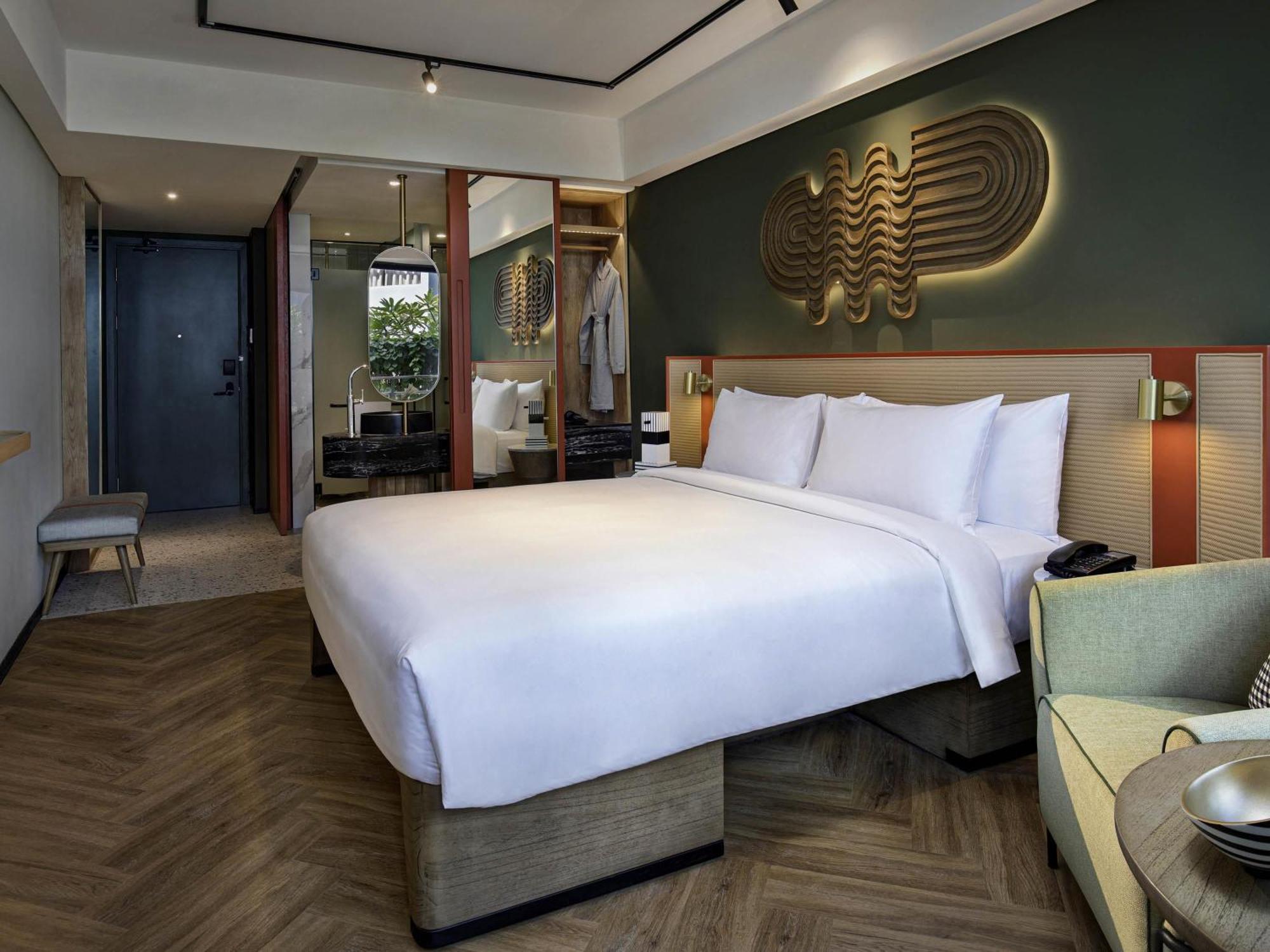 TRIBE Comfort King Room One King Bed,1766449557:JPEG